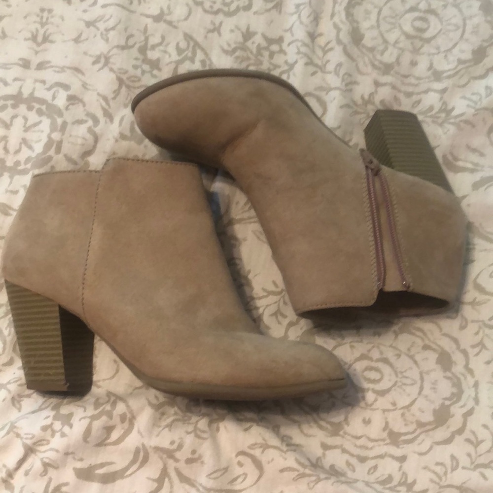 Womens beige booties